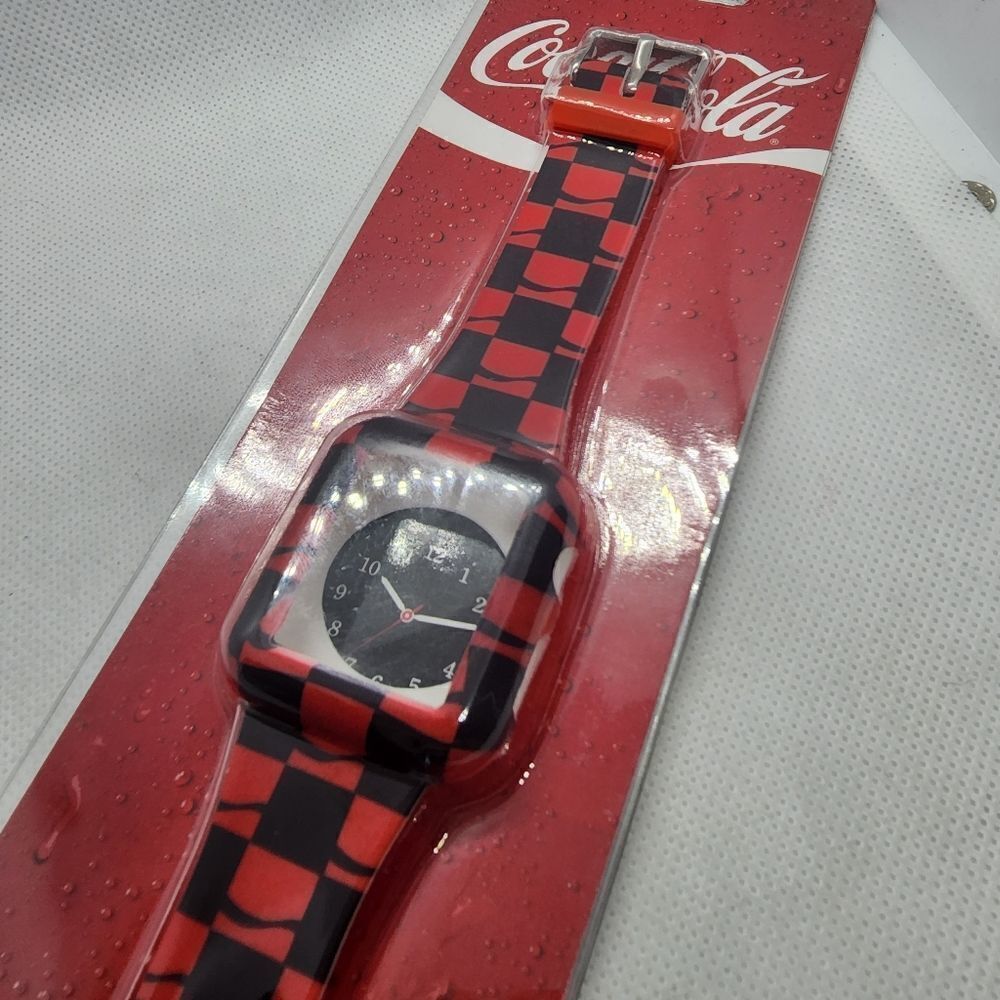 NWT Coca-Cola Smart Watch Skin - Picture 2 of 3